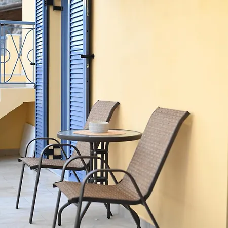 Julie's Seaview Vlichadia